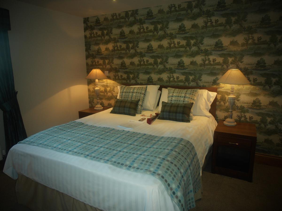 הולמפירת' The Huntsman Inn מראה חיצוני תמונה